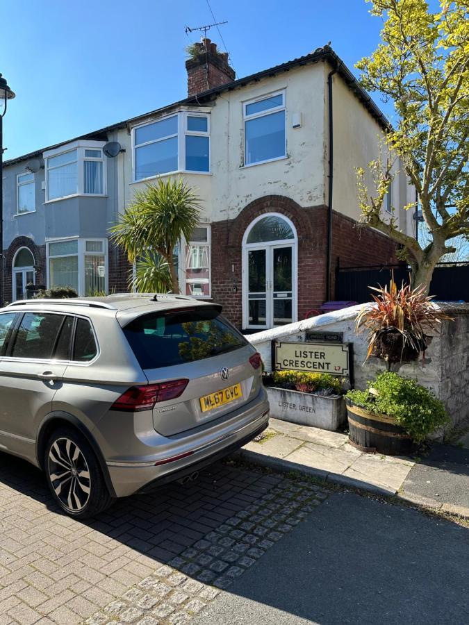 Special Rate For Bookings More Than 7 Nights, Warm Spacious Contractor House Near Liverpool City Centre Sleeps 8 Kitchen & Dining Room, Washing Machine Exterior foto